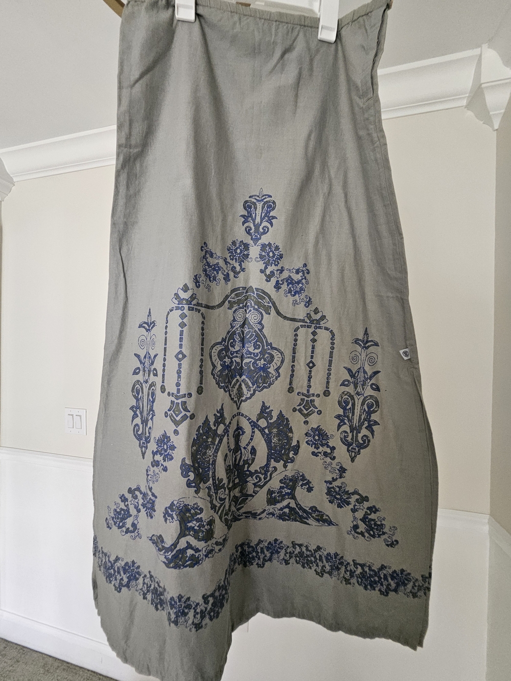 Split Girl Khaki Green Buddha Graphic Medallion Maxi Skirt Medium Cotton